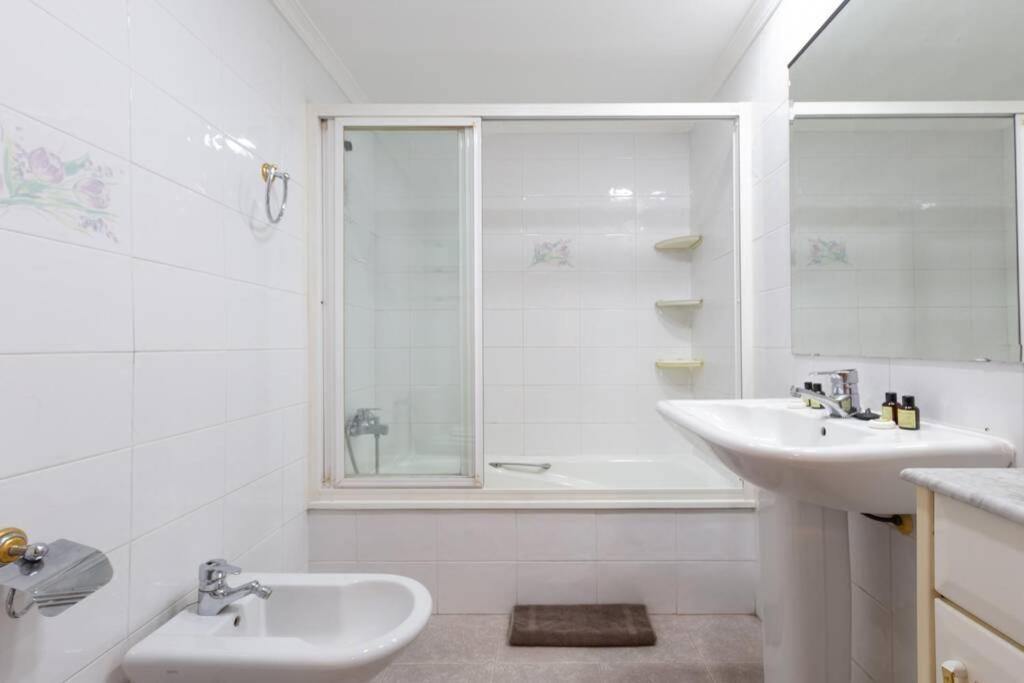 Playa Huelin Apartamento Apartman Málaga Kültér fotó