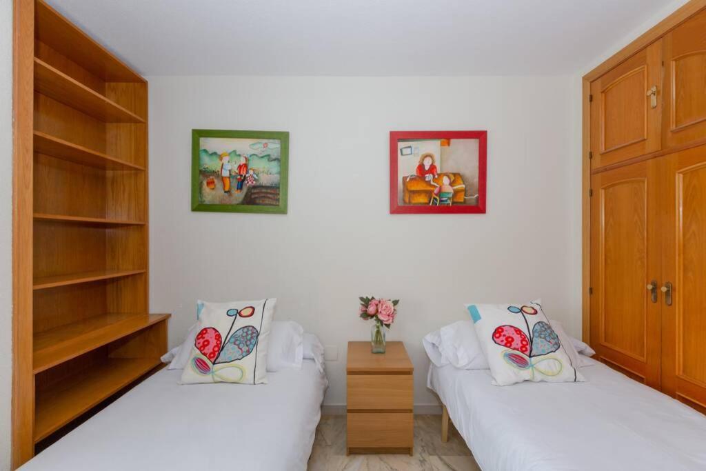 Playa Huelin Apartamento Apartman Málaga Kültér fotó