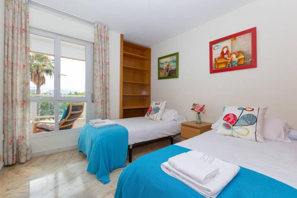 Playa Huelin Apartamento Apartman Málaga Kültér fotó
