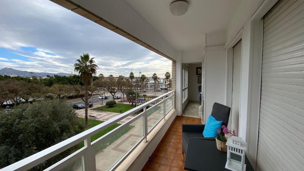Playa Huelin Apartamento Apartman Málaga Kültér fotó